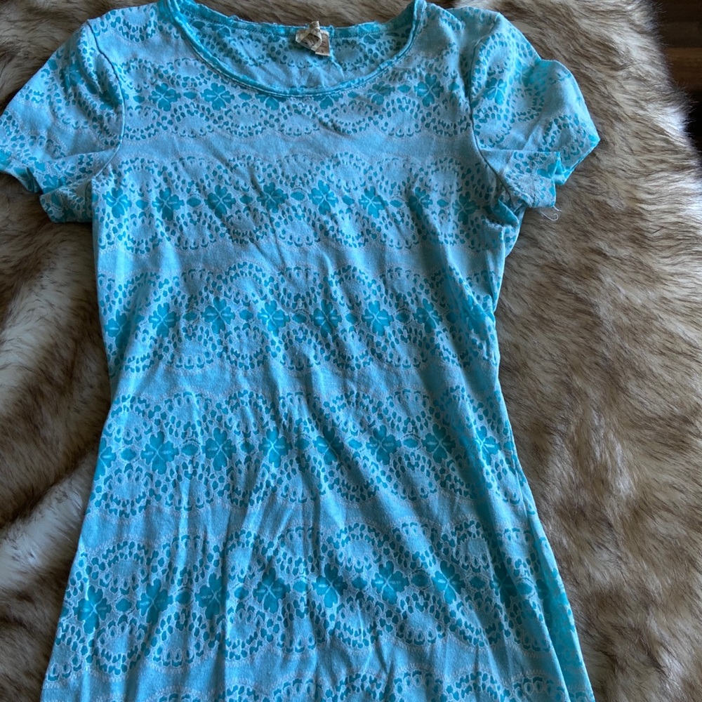 Cute Baby Blue BKE Tee Shirt